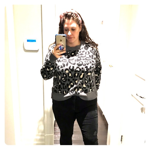 Meet your Posher, Style By Cayla - Picture 1 of 1